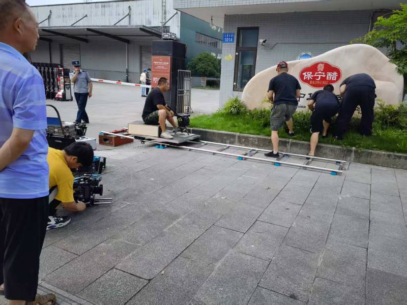 烟台广告片拍摄公司核心优势：全流程服务，让品牌广告片省心更出彩